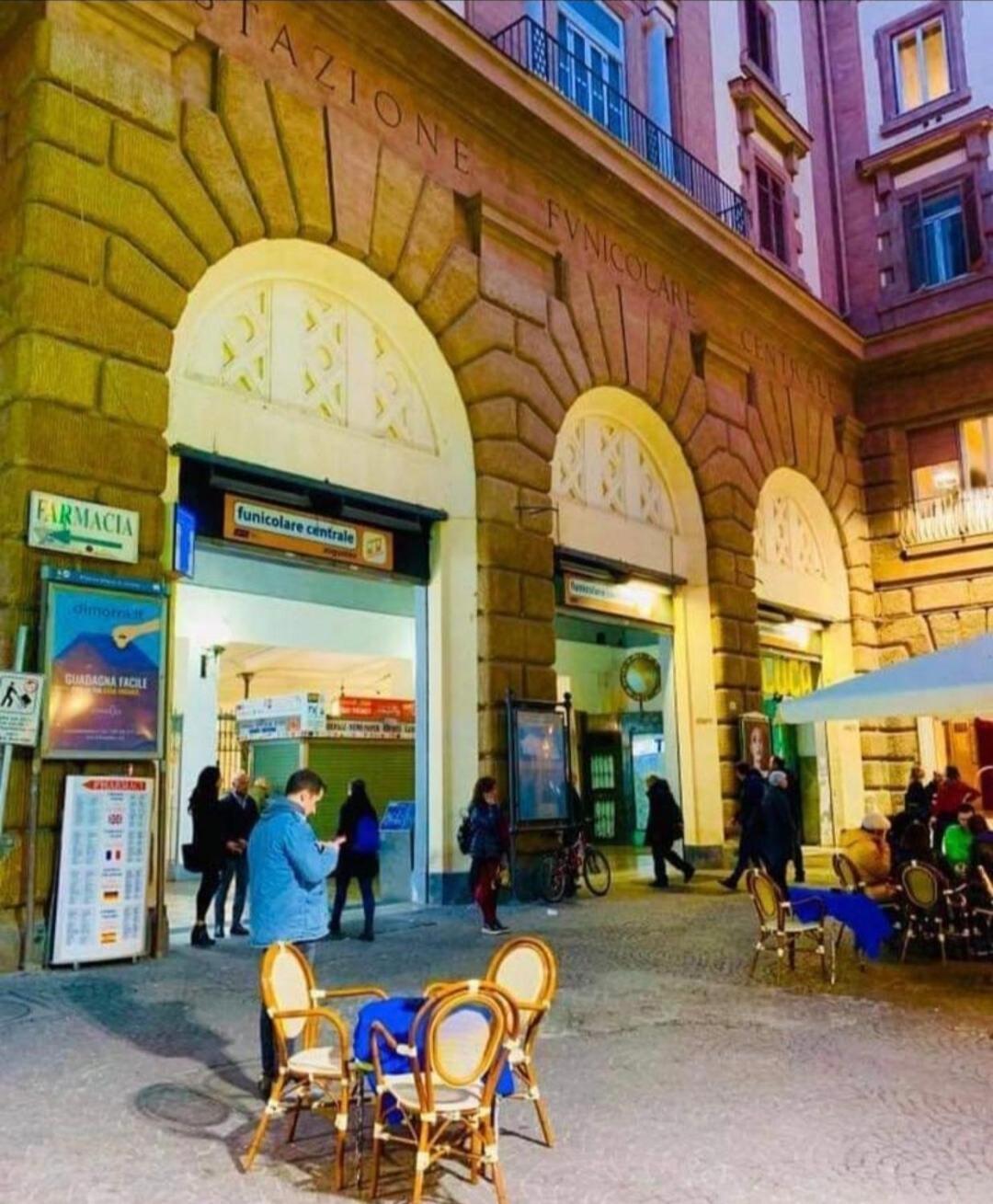 Nunzia'S House Napoli Lägenhet Exteriör bild